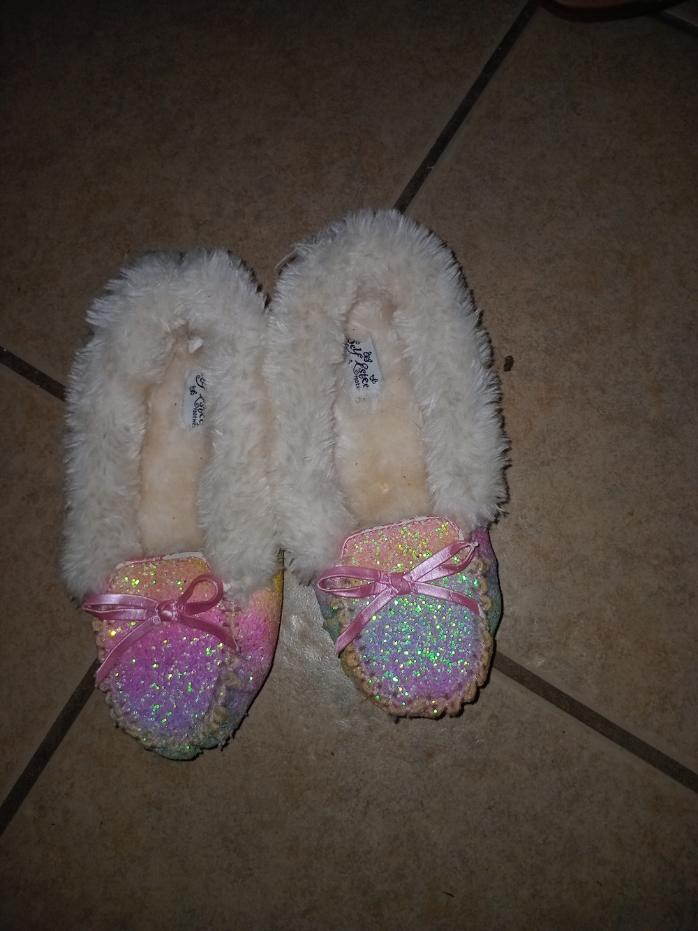 Skechers Girls Pink Glitter Faux-Fur Lined Moccasins with Rainbow Sparkle - Picture 3 of 5